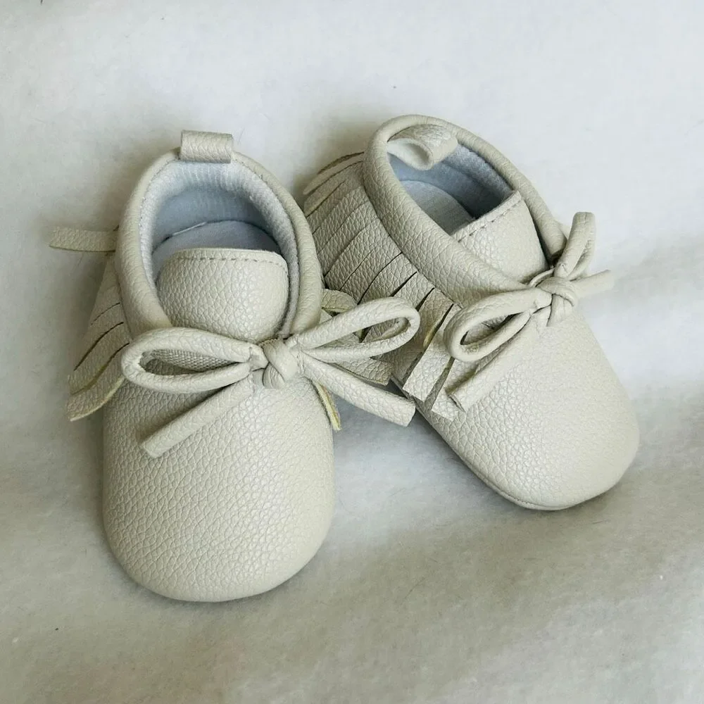Infant Boots 12 and Moccasins 2(3-6M)